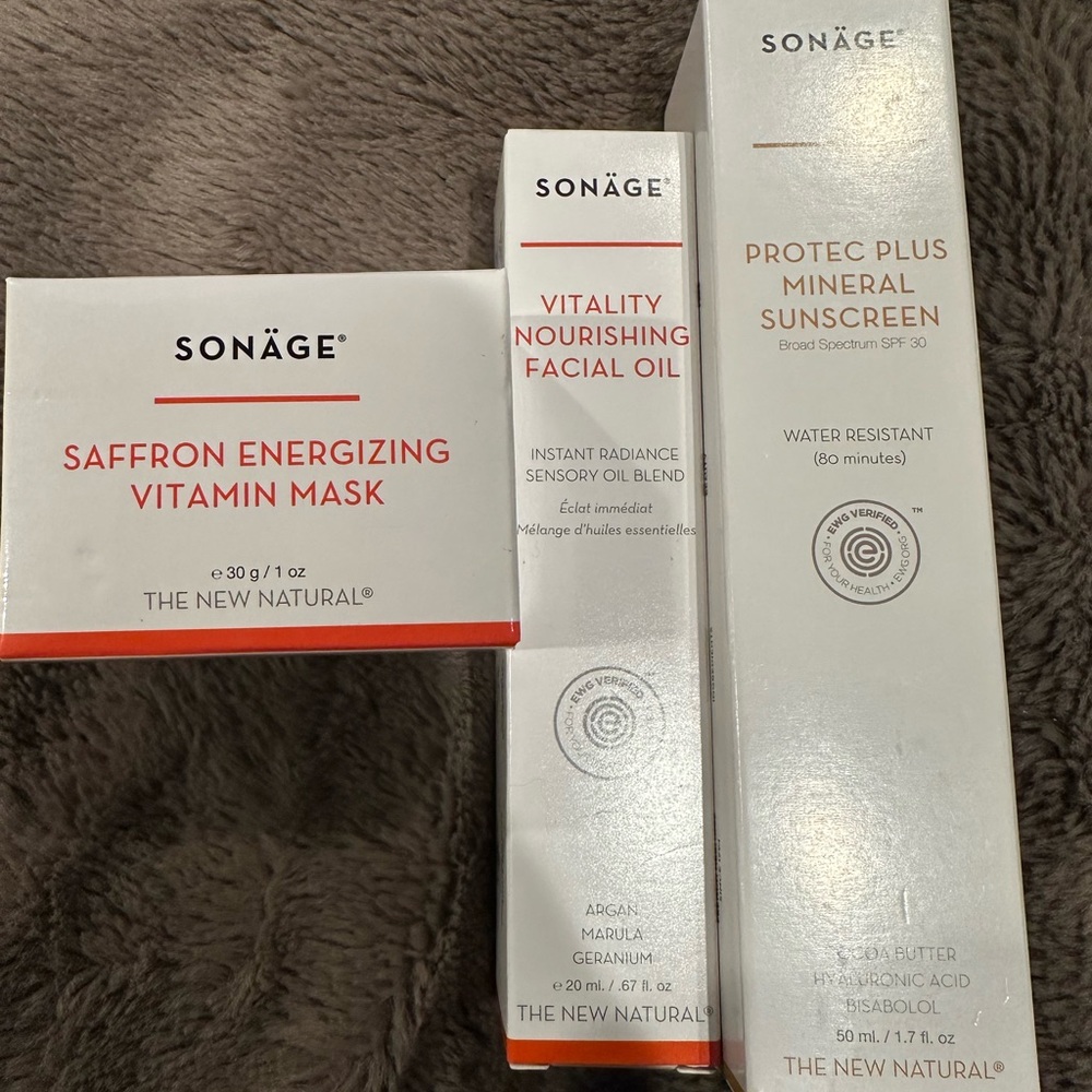 Skincare Set - Saffron Mask, Vitality Oil, and Mineral Sunscreen